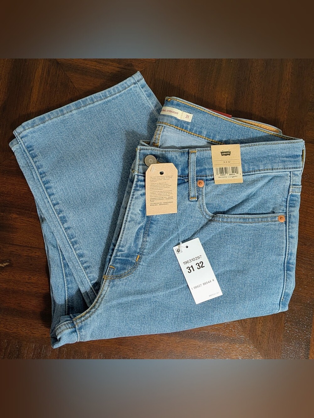 NWT Levi Strauss Women's Jeans 314 Shaping Straight Leg Size 12 31 x 32